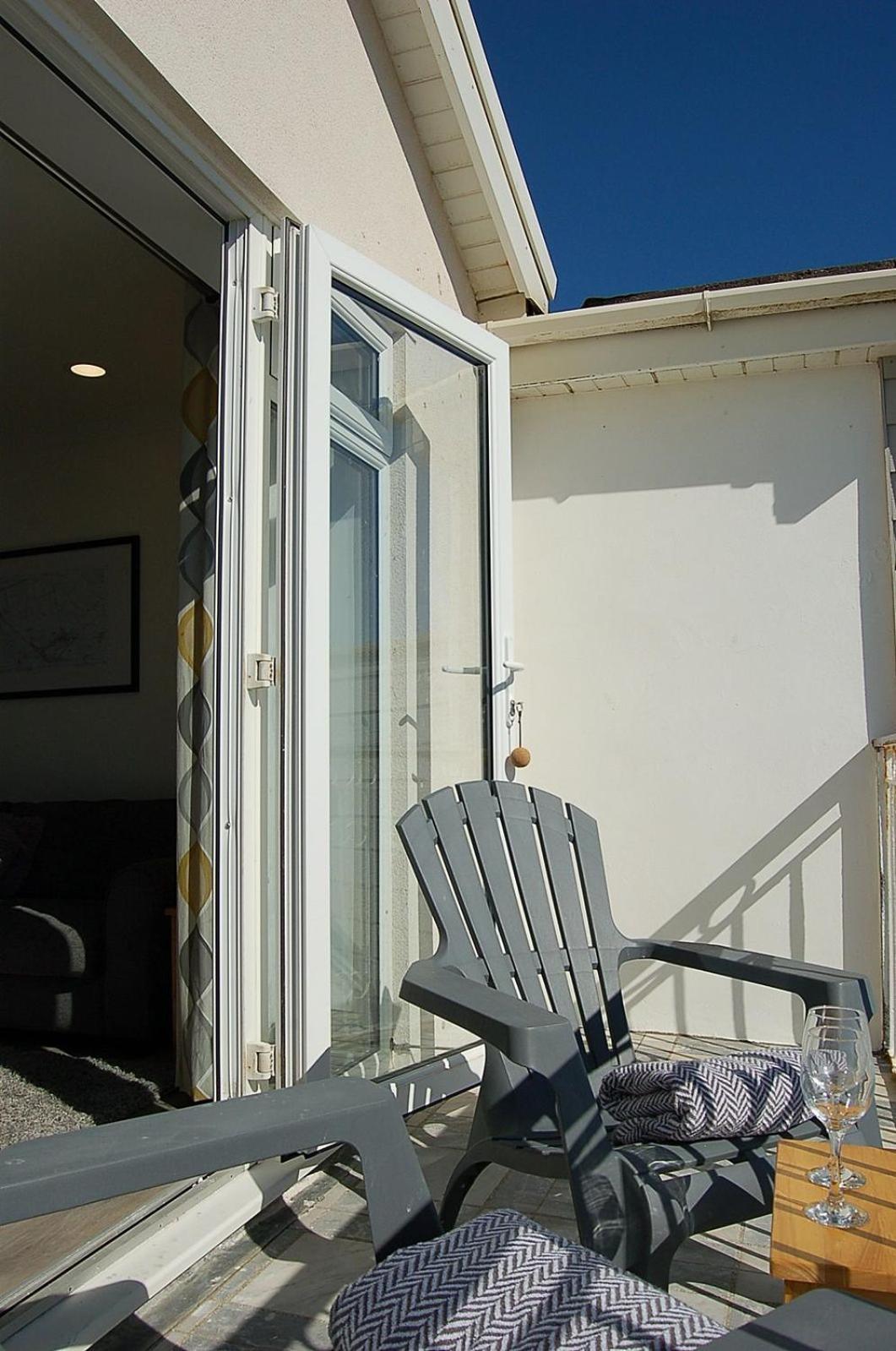 Sunny Side Up Beach House In Tywyn Exterior foto