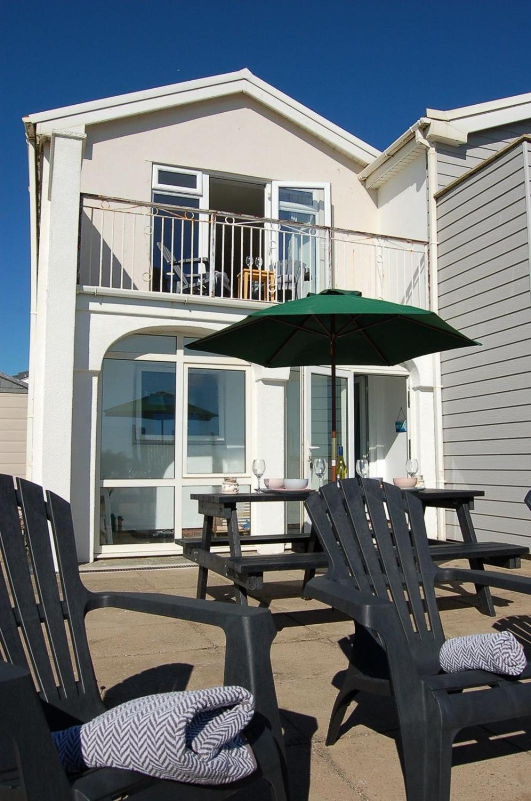 Sunny Side Up Beach House In Tywyn Exterior foto